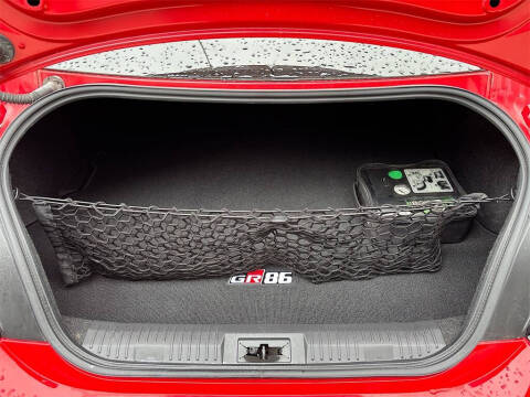 2024 Toyota GR86 Premium