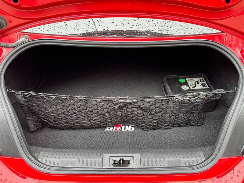 2024 Toyota GR86 Premium