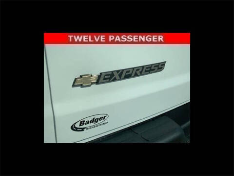 2022 Chevrolet Express LS 3500