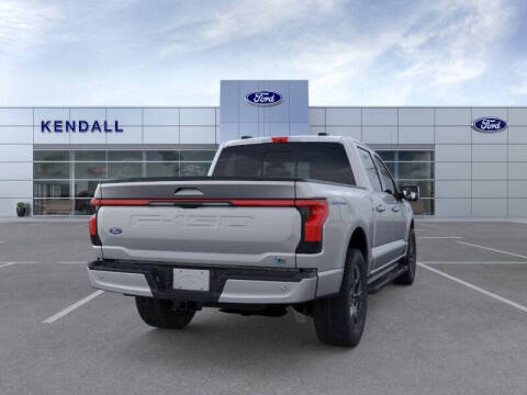 2025 Ford F-150 Lightning Lariat