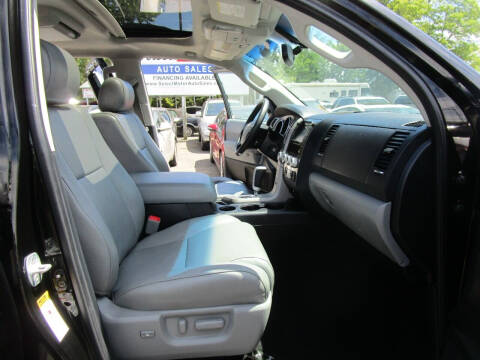 2010 Toyota Sequoia Limited