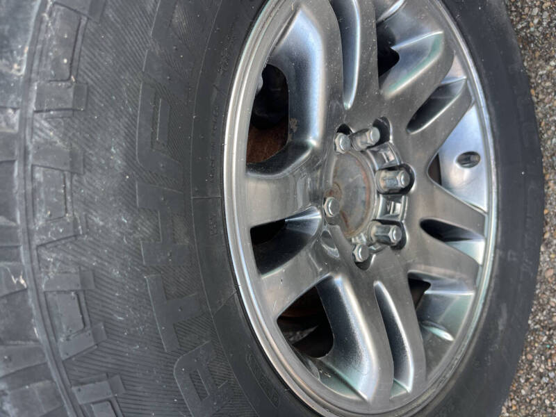 2004 Toyota Sequoia Limited