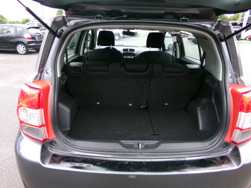 2009 Scion xD