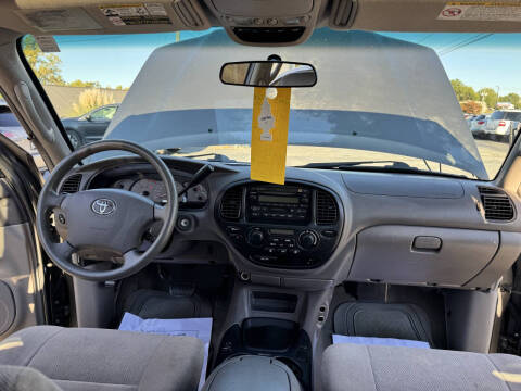 2003 Toyota Sequoia SR5