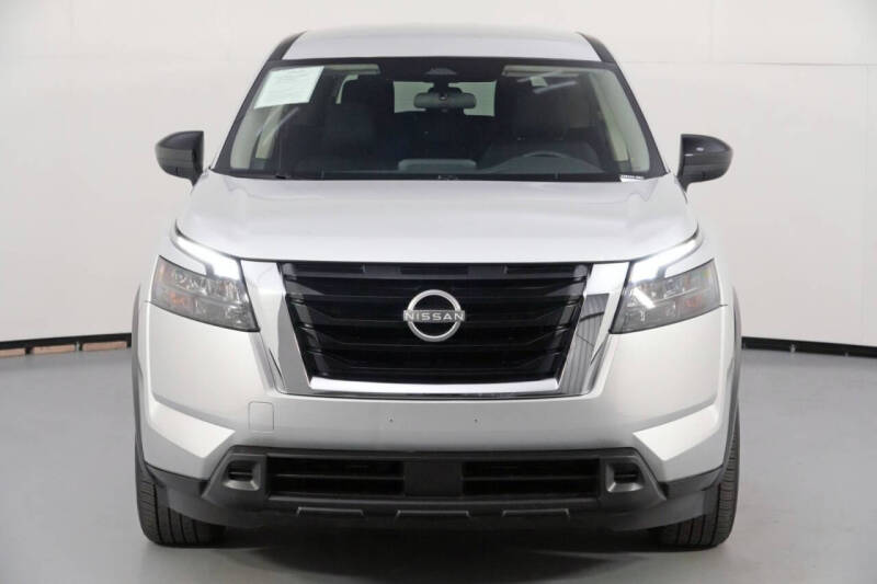 2024 Nissan Pathfinder S