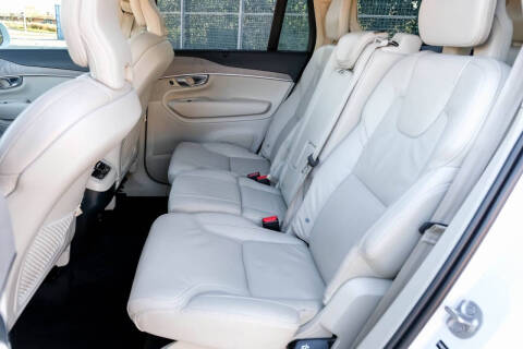 2025 Volvo XC90 B6 Ultra Bright Theme 7P