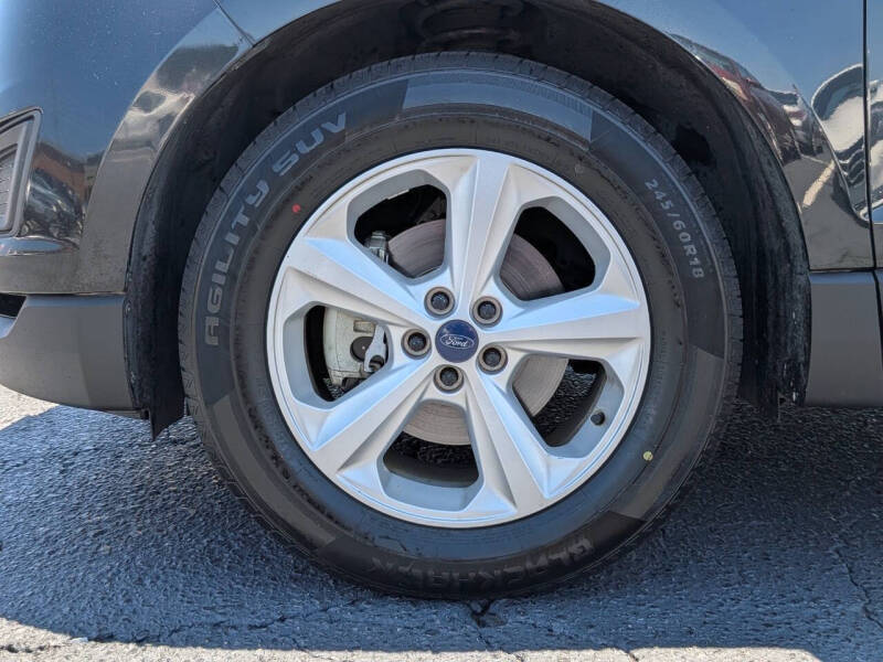 2015 Ford Edge SE
