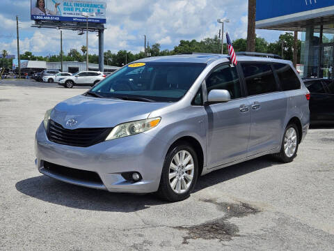 2017 Toyota Sienna