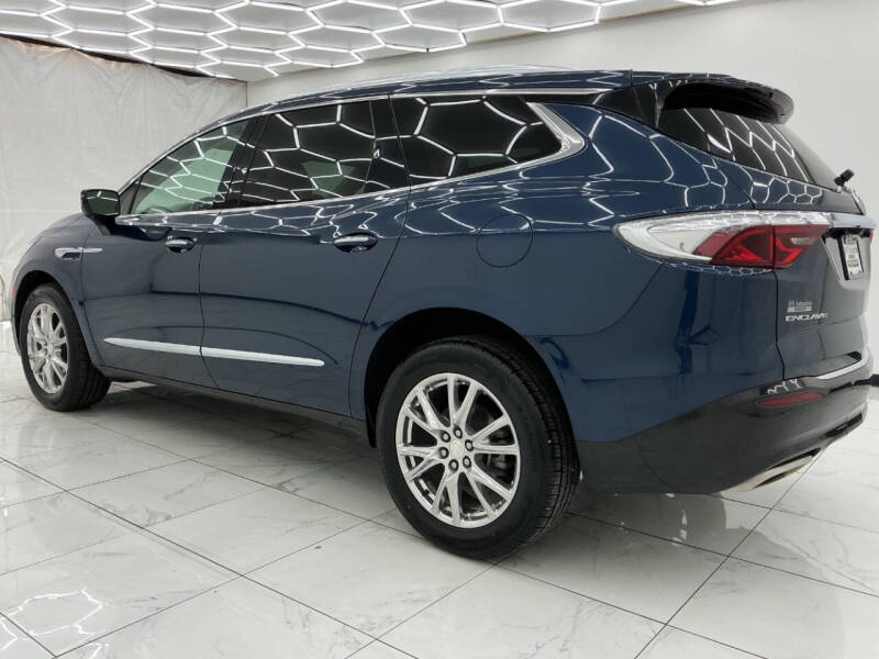 2022 Buick Enclave Premium