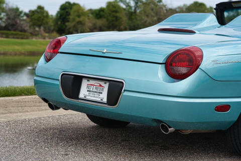 2002 Ford Thunderbird Deluxe