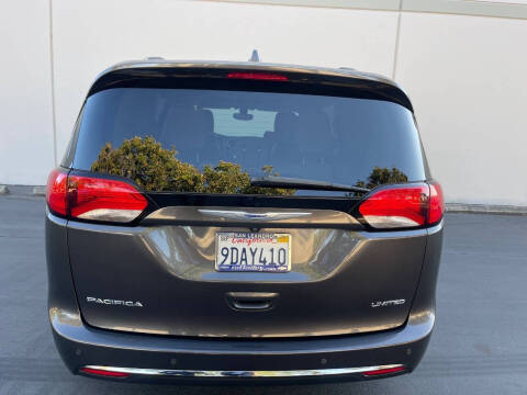 2020 Chrysler Pacifica Limited