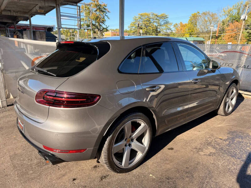 2017 Porsche Macan GTS