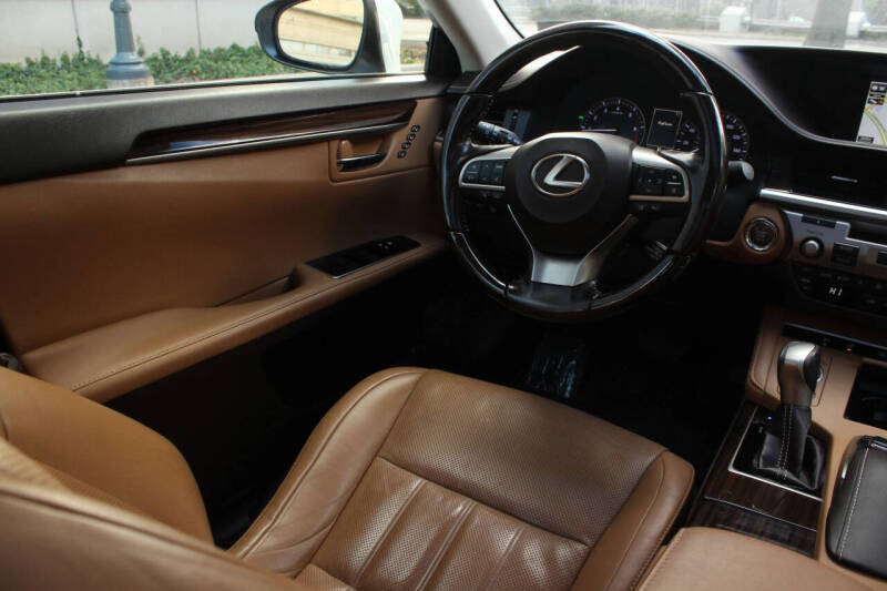 2016 Lexus ES 350