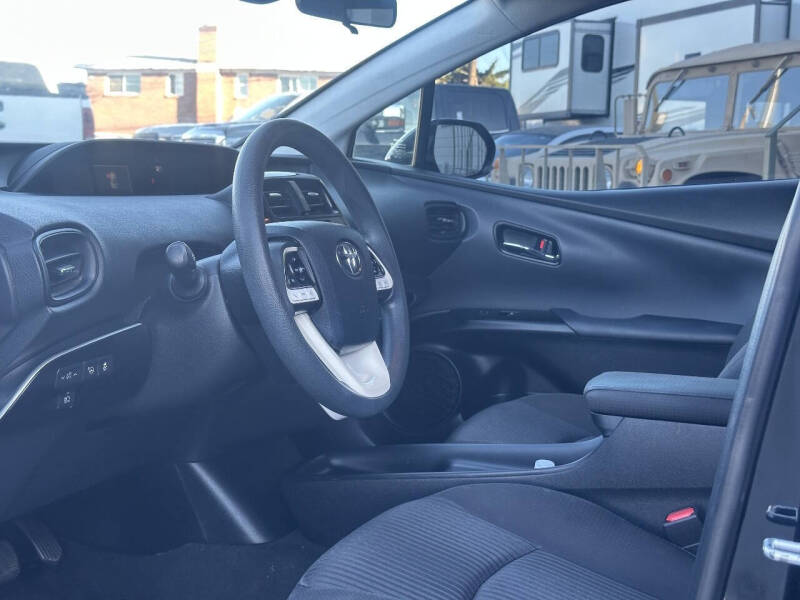 2018 Toyota Prius One