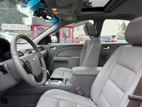 2005 Ford Five Hundred SEL