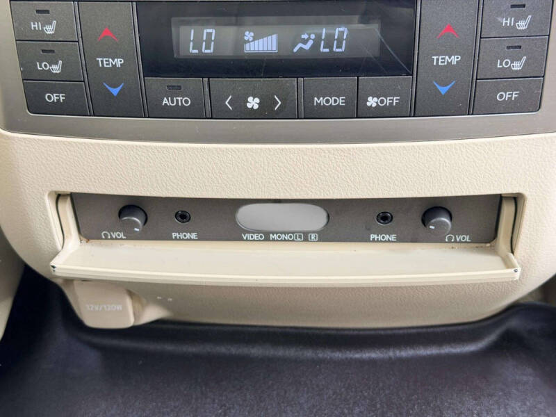 2013 Lexus LX 570