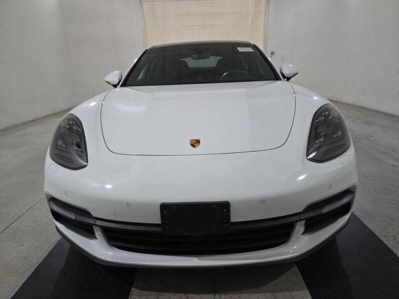 2018 Porsche Panamera 4S