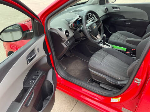 2015 Chevrolet Sonic LT Auto