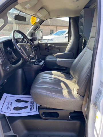 2018 Chevrolet Express 2500
