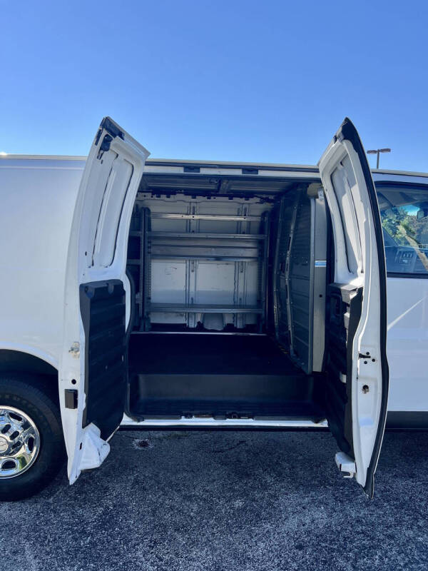 2016 Chevrolet Express 3500