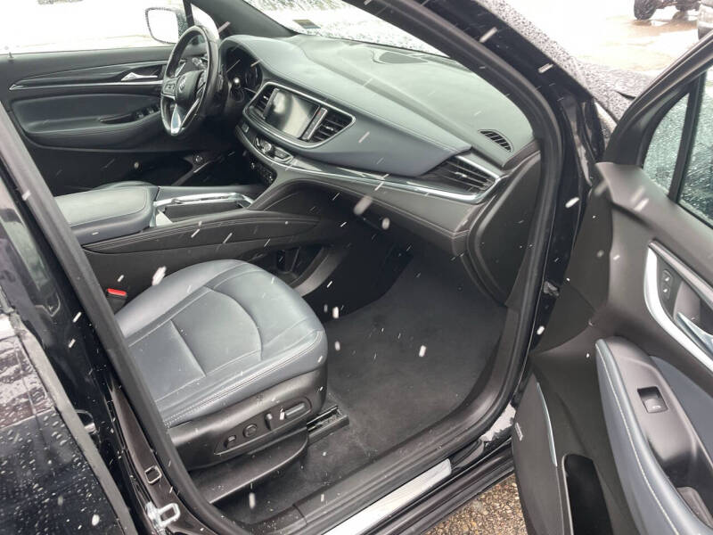 2022 Buick Enclave Premium