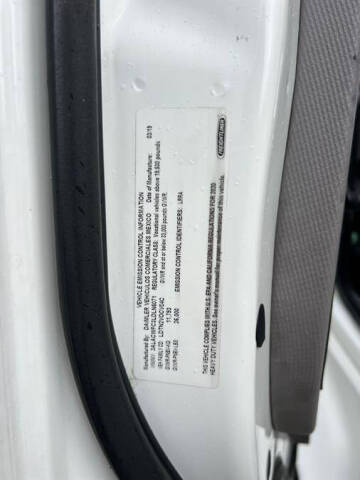 2020 Freightliner M2 106