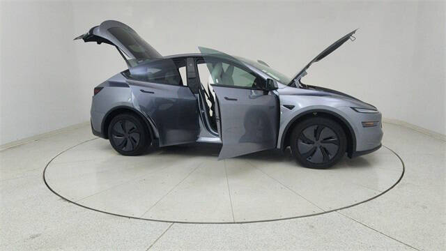 2026 Tesla Model Y Long Range