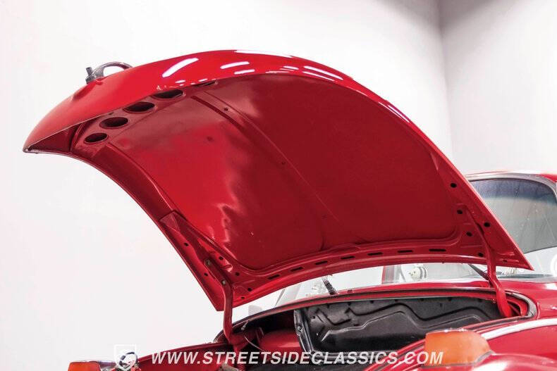 1975 Volkswagen Super Beetle