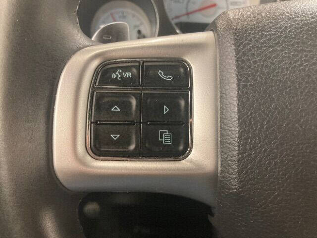 2012 Dodge Challenger SXT