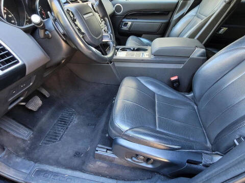 2020 Land Rover Discovery SE