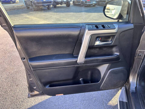 2014 Toyota 4Runner SR5