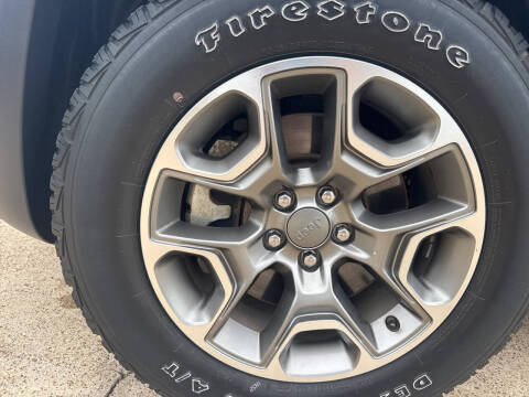 2022 Jeep Cherokee Trailhawk