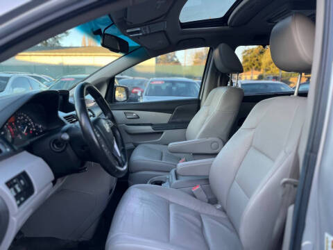 2011 Honda Odyssey Touring