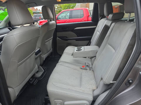 2016 Toyota Highlander LE Plus