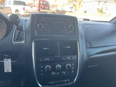 2015 Dodge Grand Caravan American Value Package