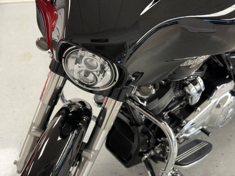 2017 Harley-Davidson FLHXS STREET GLIDE