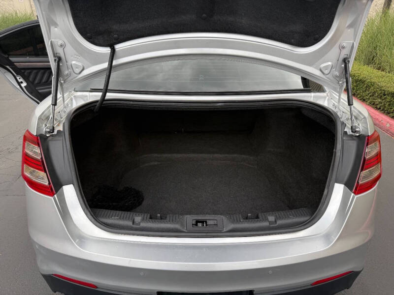 2014 Ford Taurus Limited