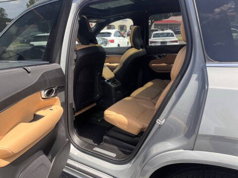 2024 Volvo XC90 Recharge T8 Ultimate Bright Theme 7P