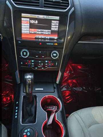 2016 Ford Explorer Platinum