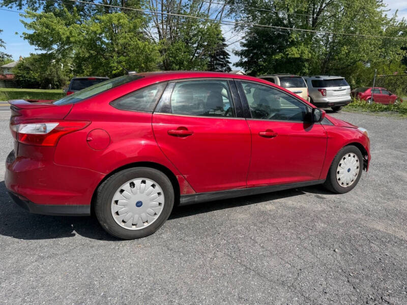 2012 Ford Focus SE