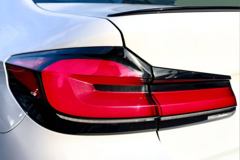 2023 BMW M5