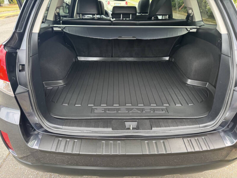 2012 Subaru Outback 3.6R Limited