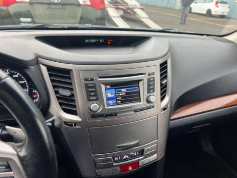 2013 Subaru Outback 2.5i Limited