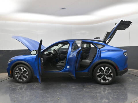 2025 Ford Mustang Mach-E Select