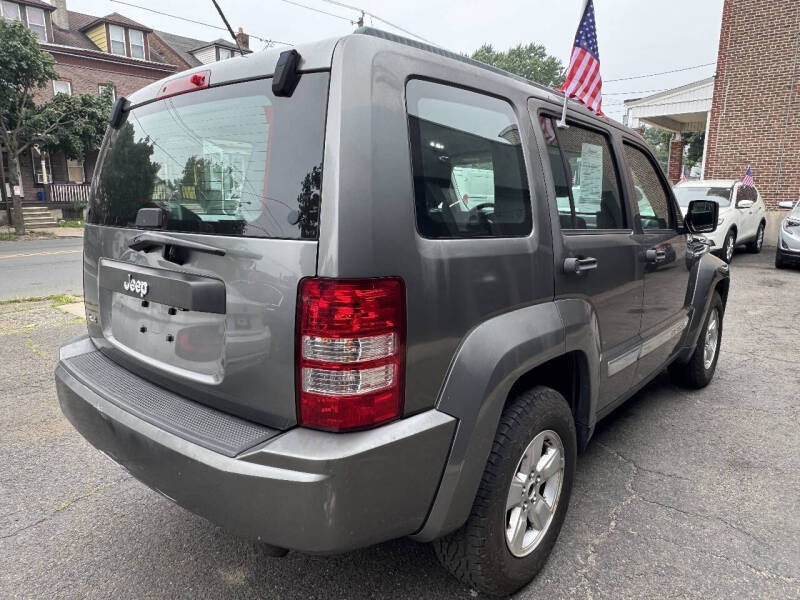 2012 Jeep Liberty Latitude