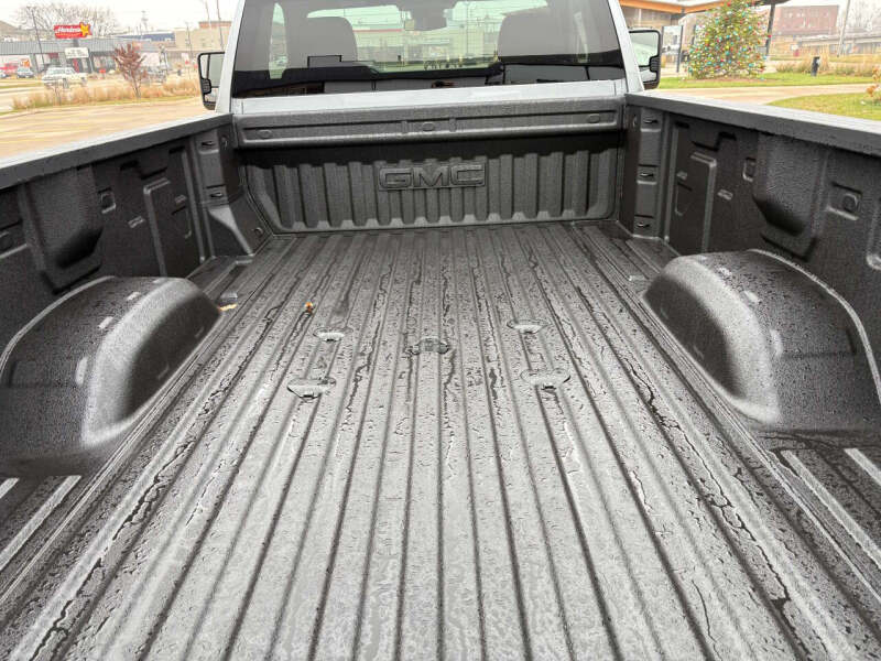 2026 GMC Sierra 2500HD SLE