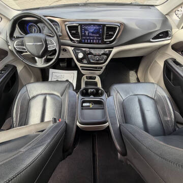2018 Chrysler Pacifica Touring L