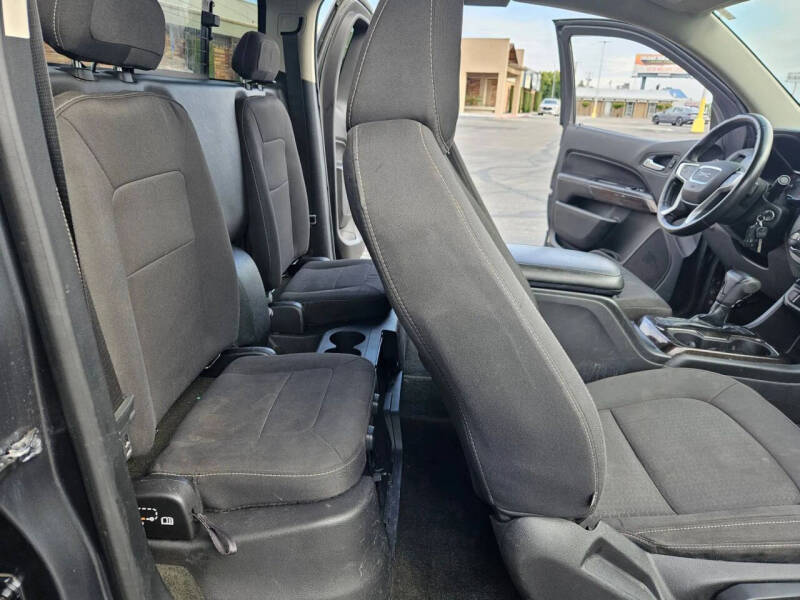 2016 GMC Canyon SLE