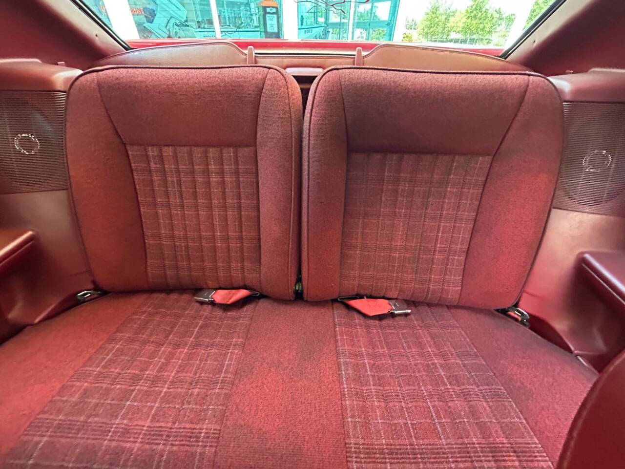1989 Ford Mustang 27