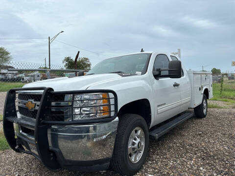 2013 Chevrolet Silverado 2500HD for sale at CC AUTOMART PLUS in Corpus Christi TX